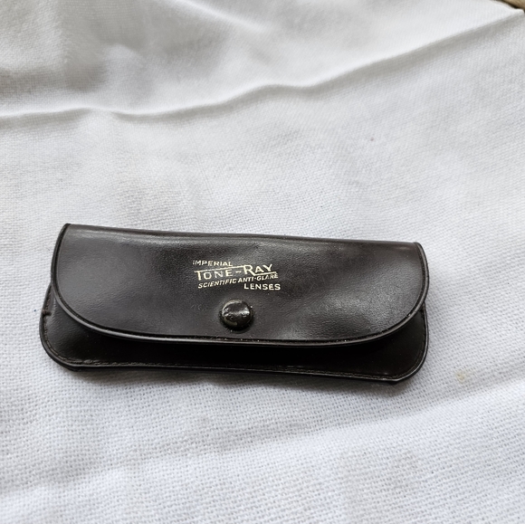 Vintage Aviator Clip On Glasses - Picture 5 of 5